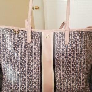 Tory Burch Shoulder Bag
